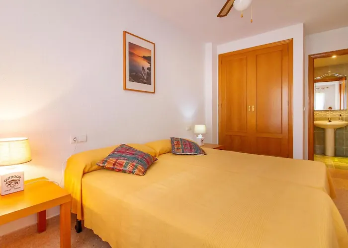 Lovely Apartment In Alicante Alacant With Sauna